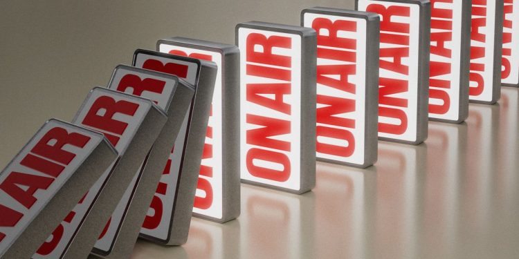 ¿Qué les sucede a los medios públicos ahora?