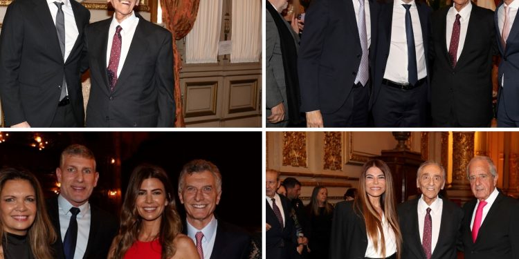 El Fútbol Al Colón por Los 80 Años de Clarín :: Olé