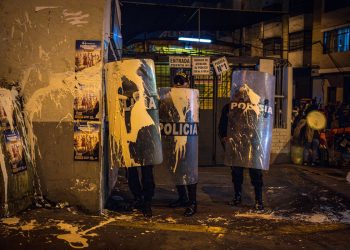 Enfentamientos en Perú Dejan Tres Heridos Durante Protesta Ciudadana