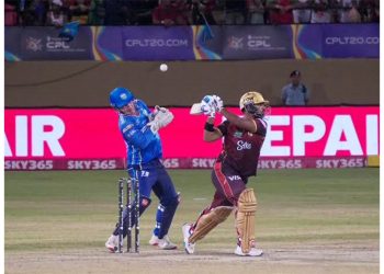 Pooran, Tariq puso a TKR en la sexta final