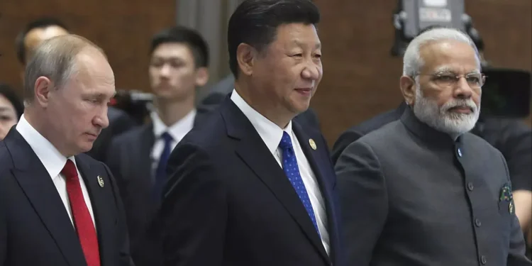 Distribución del Poder y Nueva Alineaciones