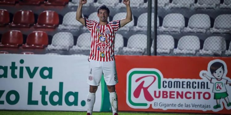 San Lorenzo deja los Puntos en Casa y Sigue Prendido a la Lucha por el Ascenso – Fútbol de Intermedia