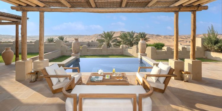 8 impresionantes resorts desérticos en los EAU