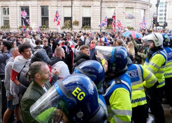 London Protests Último: Starmer dice que Rally envió 'temblar' a través del Reino Unido mientras Musk arremete el llamado a las sanciones