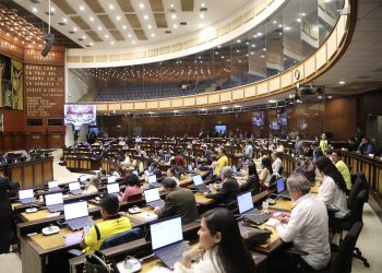 La revolución ciadana pide que el pleno de la asamblea trate una resolución para rechazar la eliminación del subsidio al diésel | Política | Noticias