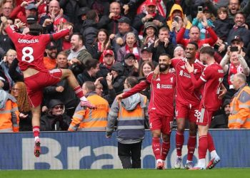 Liverpool, imparible: Tumbó Al Everton en un Derbi lleno de Tensión y Sigue Líder