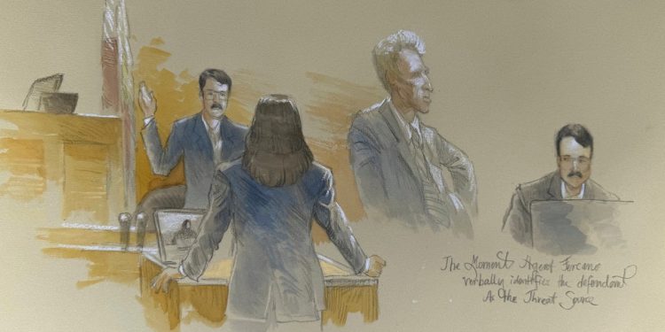 La huella digital sobre el alcance del rifle coincide con el hombre acusado de tratar de asesinar a Trump, el analista del FBI testifica