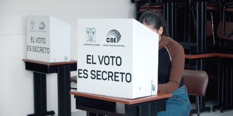 La consulta popular y el reto de la serenidad demócrata