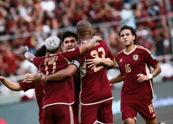 ¿Quién Asumirá El Banquillo de la Vinotinto Tras la Salida de Fernando «Bocha» Batista?