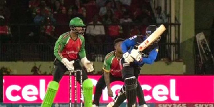 Republic Bank CPL: Jangoo (51*), Sellos (4-15) Halcones de lanza a los play-offs