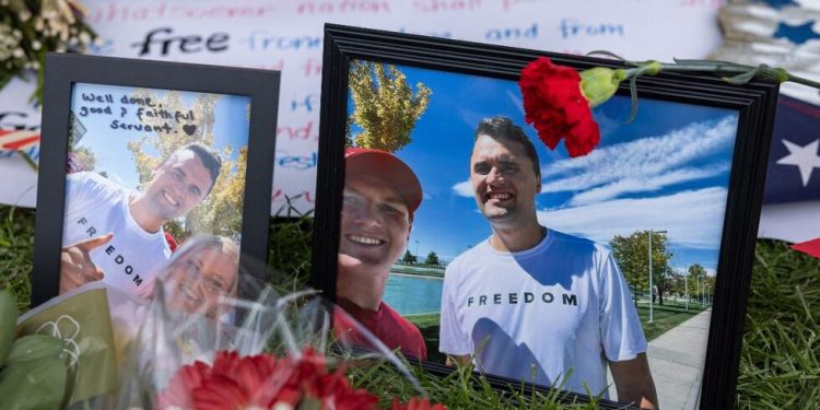 Las Hermanas de Arkansas que destruye un monumento en honor un Charlie Kirk Ahora Piden Ayuda para Pagar Su Defensa Legal | nnda nnrt | REVISTA