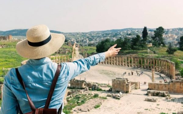 Los beneficios turísticos de Jordan de los viajeros religiosos