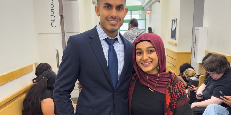 Los activistas enfrentan cargos de crimen de odio por graffiti anti-Israel