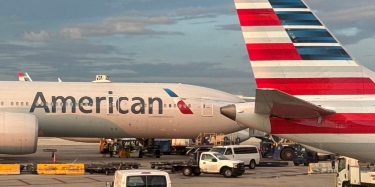 American Airlines lanza una asociación de lealtad con Porter Airlines