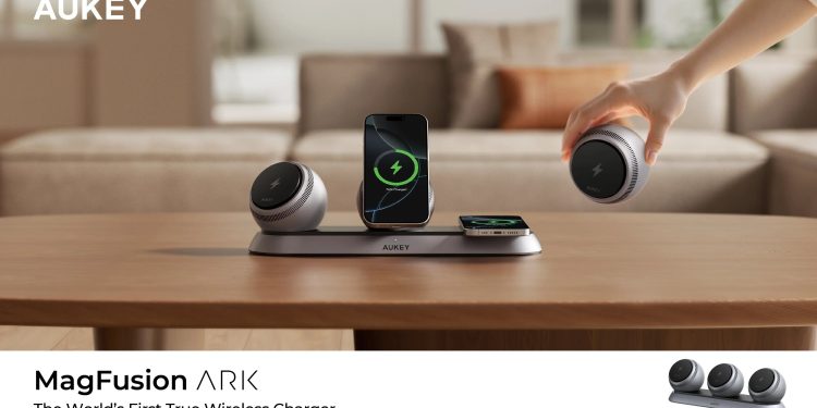 Aukey's Magfusion Ark trae 25W Qi2.2 Carga con esferas de banco de energía desmontables
