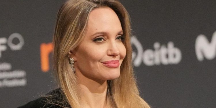 Angelina Jolie S'Inquiète de l'état de la Liberté d'Expression aux états-Unis