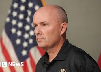 Sospechoso en Charlie Kirk disparando que no cooperan con las autoridades, dice el gobernador de Utah.