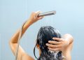 Consejos efectivos de lavado de cabello para alivio de psoriasis del cuero cabelludo