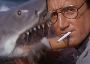 Évanouis insubmersible, les dents de la mer émerge à la deuxième place au boxe-office nord-américain