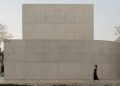 HW Studio Sculpts Minimalist Concrete 'Casa Tao' en México