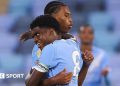 Huddersfield 0-2 Man City: Heskey Brothers hace su debut