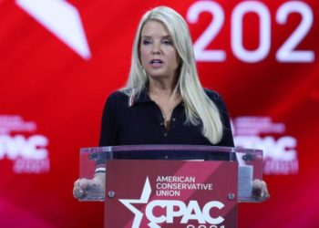 Trump Nombra A Pam Bondi Como su Elecciónico para Secretaría de Justicia Después de Que Gaetz Declinara La DesignAn