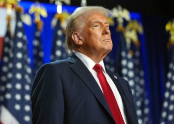 Presentadores de Fox, Famosos de Las Noticias por cable y Profesionales del Espectáculo: Trump Está Formando un Gabinete Hecho para la Televisión