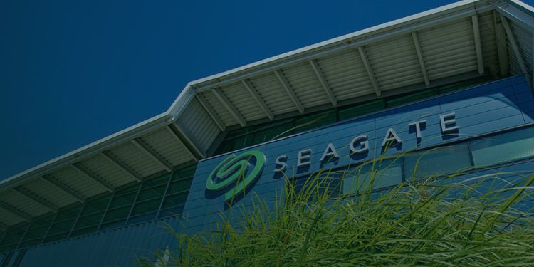 Seagate anuncia la expansión de £ 115 millones del centro de investigación de Irlanda del Norte con el objetivo de desarrollar discos duros de 100 TB