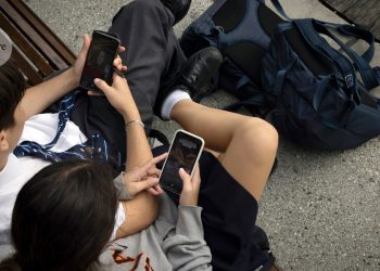 ¿Las prohibiciones de las redes sociales benefician a los jóvenes? Estos datos podrían ofrecer pistas