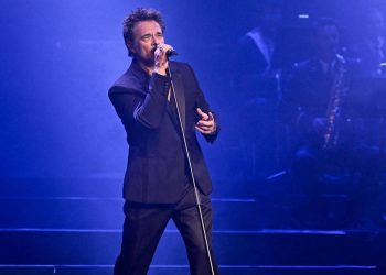David Hallyday Sort le Double Album Requiem Pour Un Fou le 7 Novembre