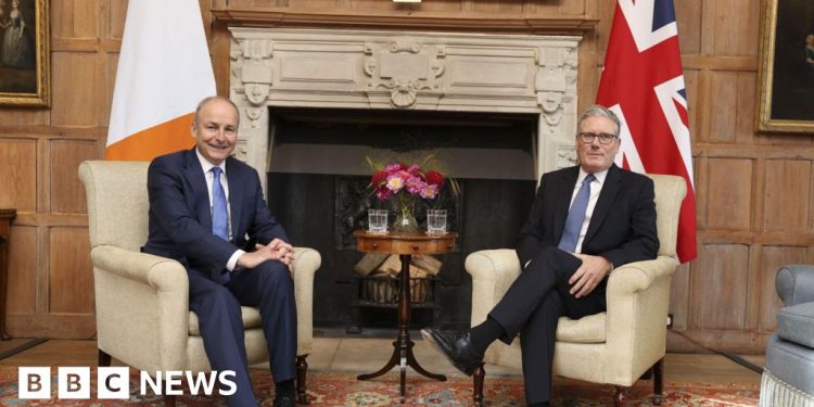 Nuevo acuerdo del Reino Unido en Irlanda 'muy cerca', dice Taoiseach Micheál Martin