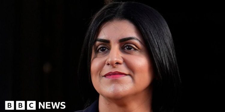 Shabana Mahmood para exigir que los migrantes ganen derecho al estatus de resolución