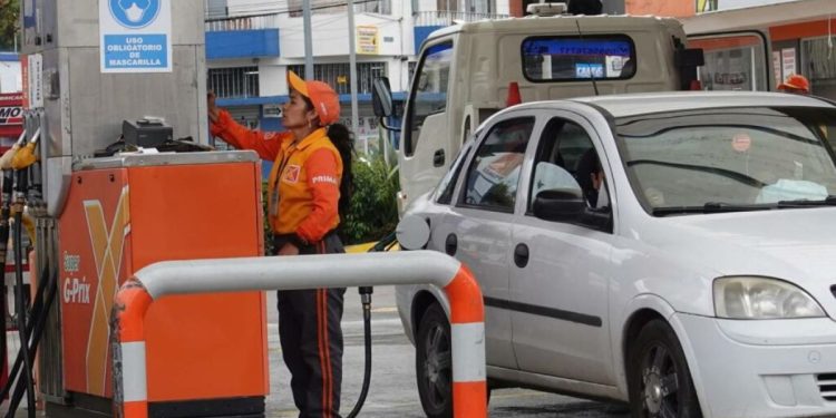 Economistas Destacan la Eliminacia del Subsidio Al Diésel Anuncia Por El Gobierno