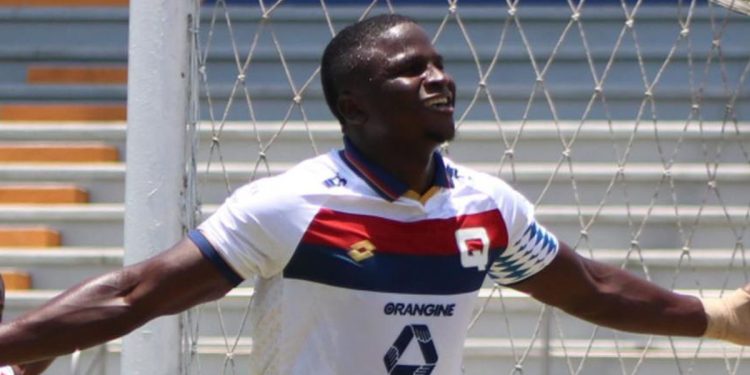 Deportivo Quito Goleó A Exapromo Costa en Manta por El Ascenso Nacional