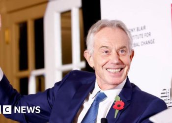 Trump confía en Blair, otros no