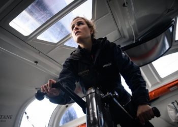 «Clarisse Crémer, En Quête d'équilibre», Un podcast Sur les Joies et les Tourments d'une jeune navigatrice