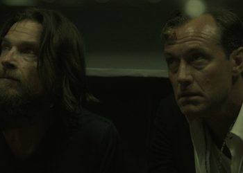 Revisión de 'Black Rabbit': Jude Law y el thriller de crimen de Jason Bateman no es un viaje al país de las maravillas