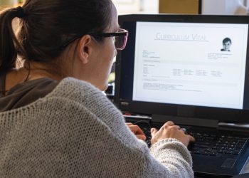 Los solicitantes dicen que la IA hace el infierno del mercado laboral. Operai quiere ayudar.