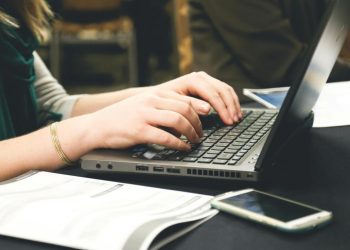 Editar, convertir y conquistar pdfs con el último editor que comprará, a la venta con un 30% de descuento