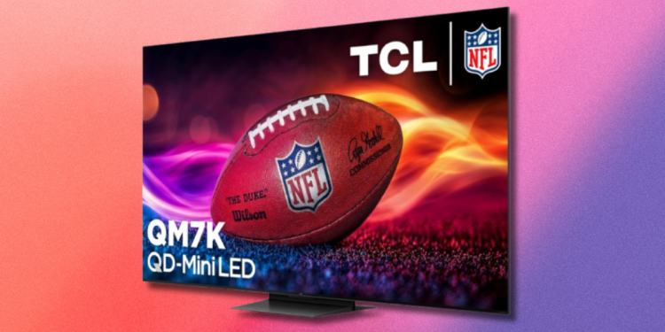 Mejor oferta de TV de 65 pulgadas: más de $ 600 de descuento en el TCL QM7K en Amazon