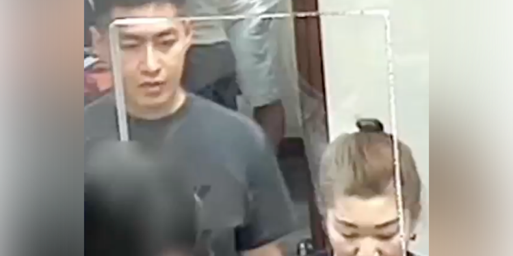 Una pareja de Long Island desapareció hace meses. Ahora dos personas han sido acusadas de robarles casi $ 3 millones