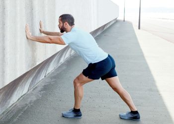 Cómo estirar el ternero exterior