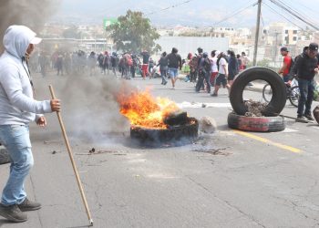 Ministerio de Ambiente y Energía Presenta Denuncia por Supuesta Paralización de Agua en Ibarra