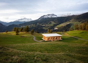 Teatro al aire libre Lantsch / Invias AG