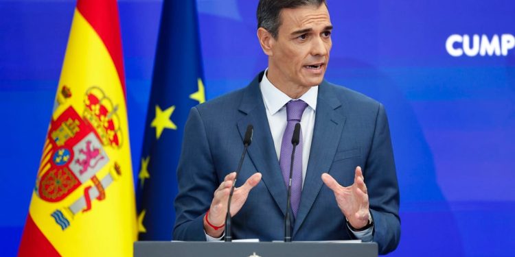 España impone un embargo de armas permanentes a Israel – Político