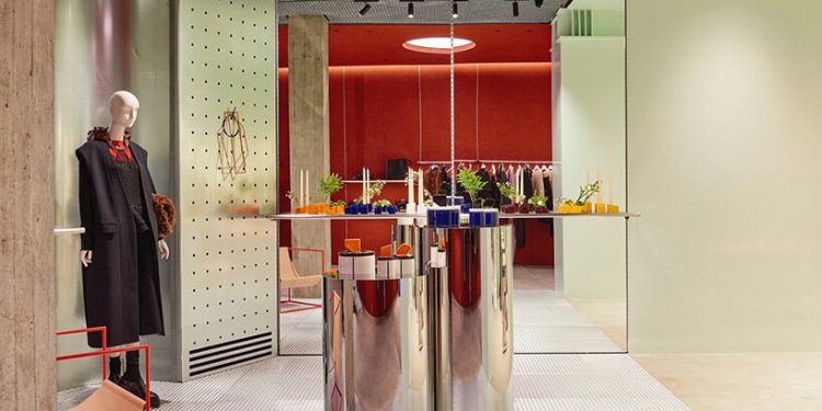Plan C abre la tienda conceptual 'marco' en Milán