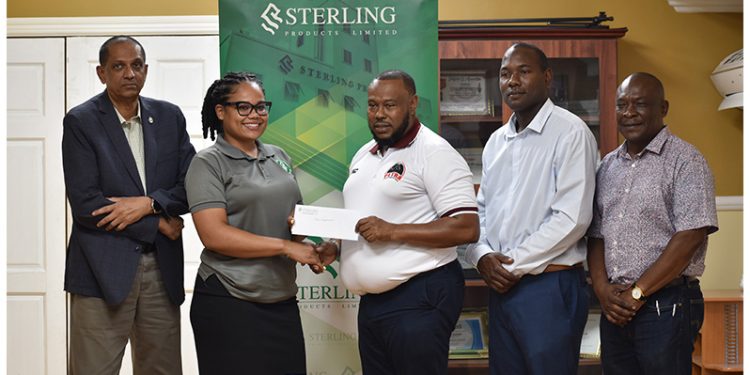 Tribunales Optical Pee Wee accesorios para su lanzamiento el próximo martes