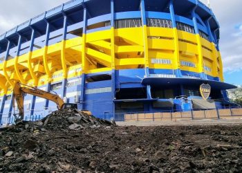 El Paso Clave que se dio en la Reforma de la Puerta de la Bombonera :: Olé