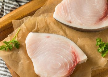 10 alimentos altos en mercurio para evitar