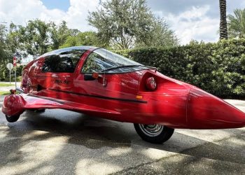 Vuelva a visitar el diseño del autocycle de pulso de vehículo con forma de chorro